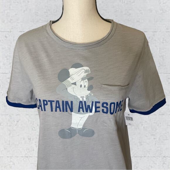 NWT Disney Cruise Line Captain Awesome Mickey Mouse Pocket T Shirt Size Small - Picture 3 of 11
